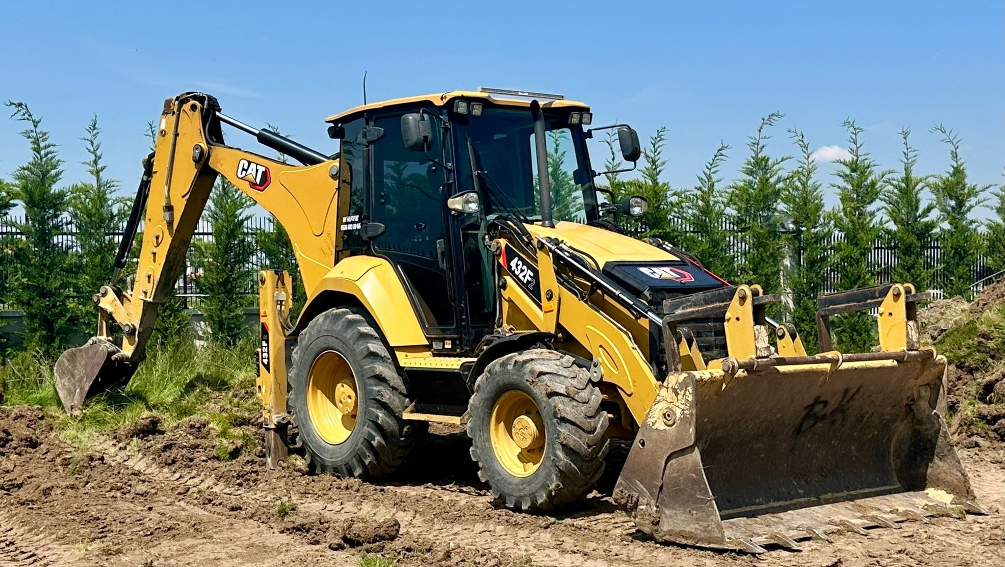 CAT 432F Kepçe – Gündüz